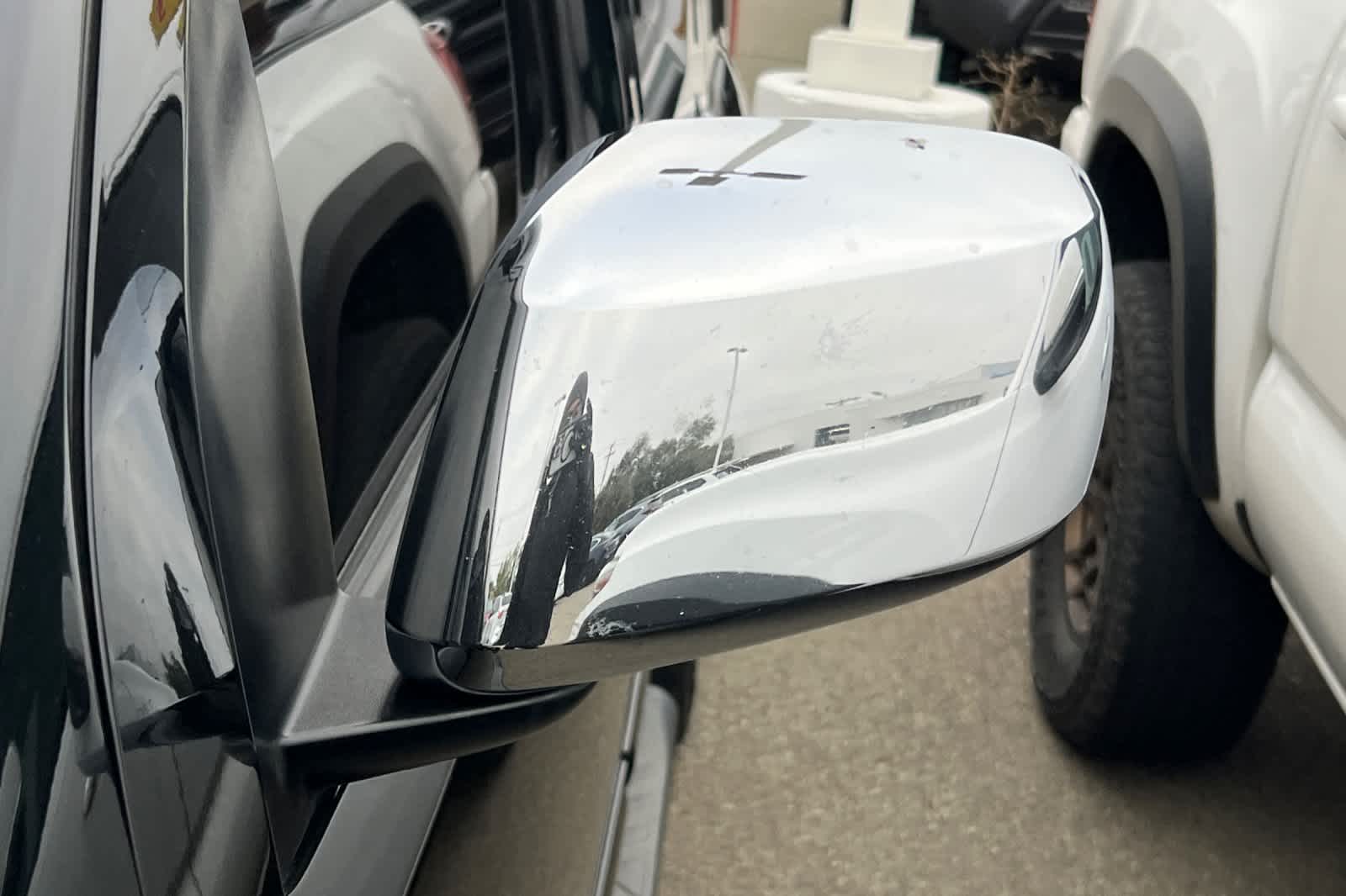 Thumbnail: 2011 Nissan Frontier - 21