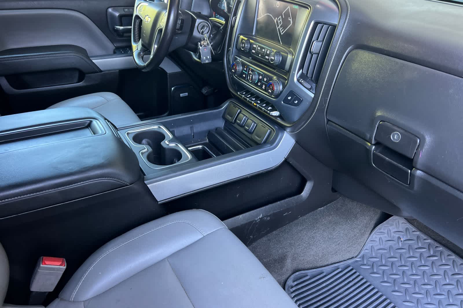 Thumbnail: 2015 Chevrolet Silverado 3500 - 15