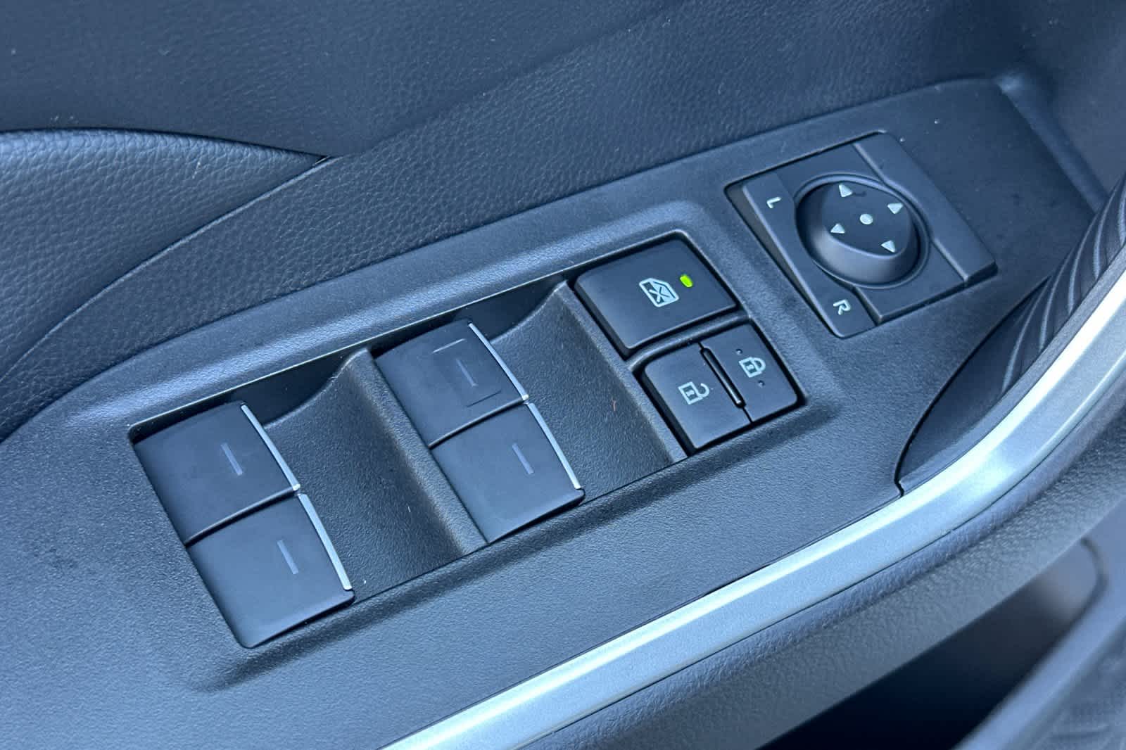 Thumbnail: 2025 Toyota RAV4 - 13