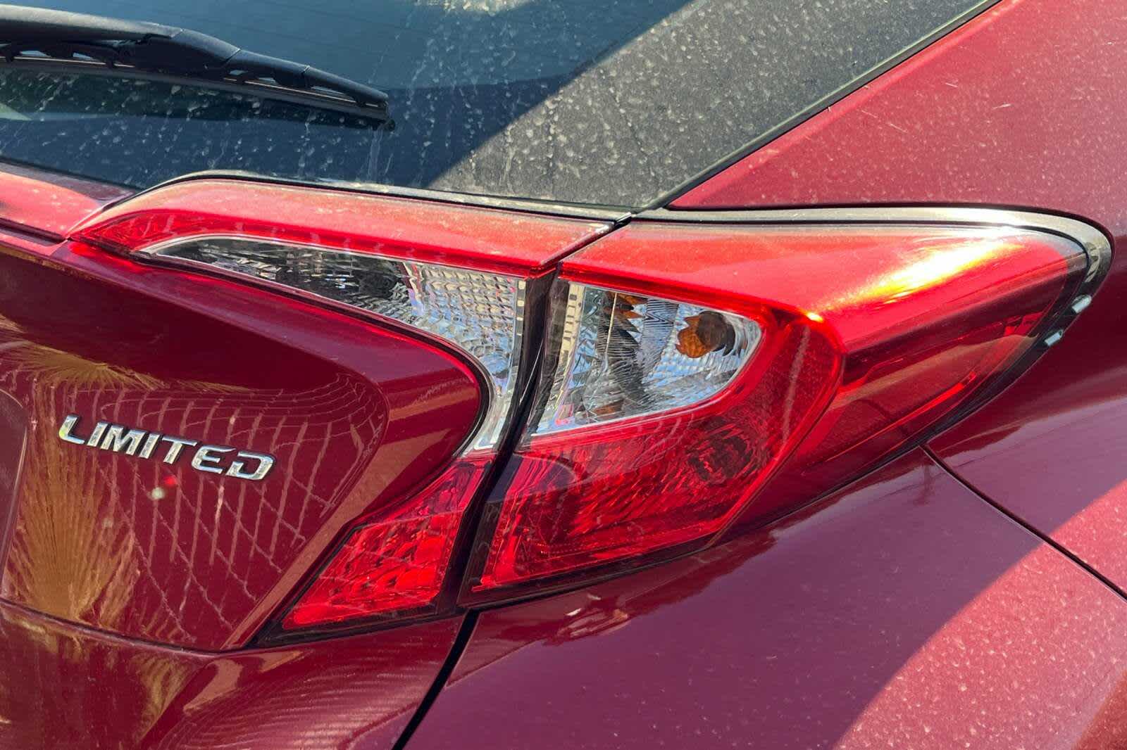 2020 Toyota C-HR Limited 17