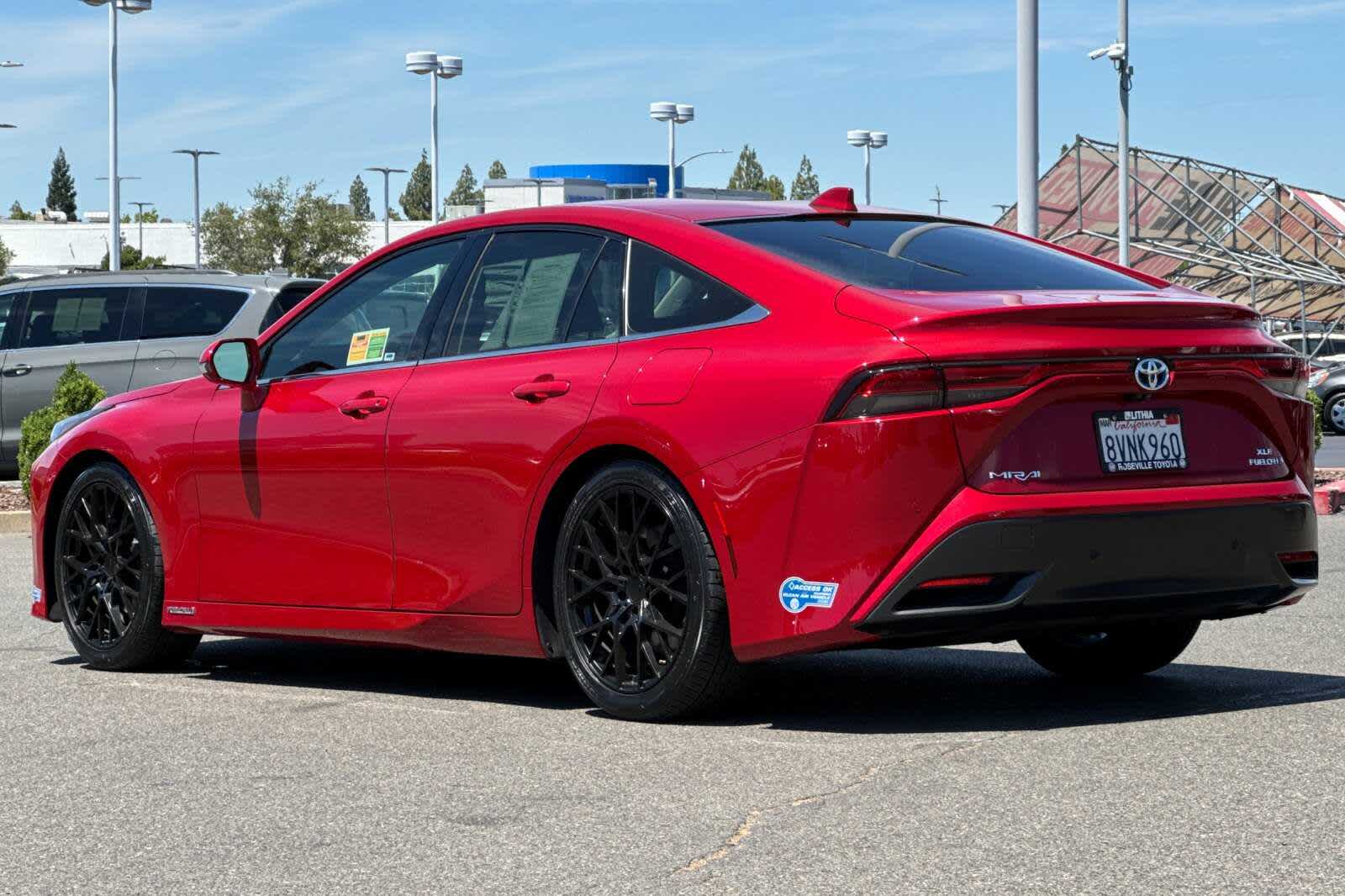 Thumbnail: 2021 Toyota Mirai - 7