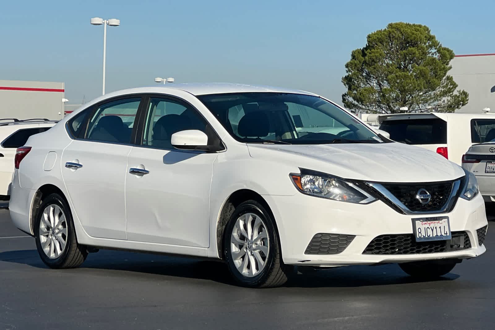 Thumbnail: 2019 Nissan Sentra - 5