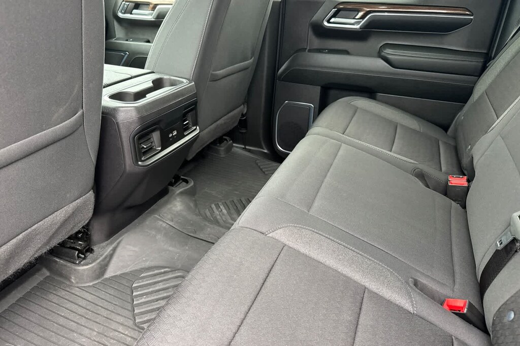 Used 2024 Chevrolet Silverado 1500 LT w/1LT Truck Crew Cab