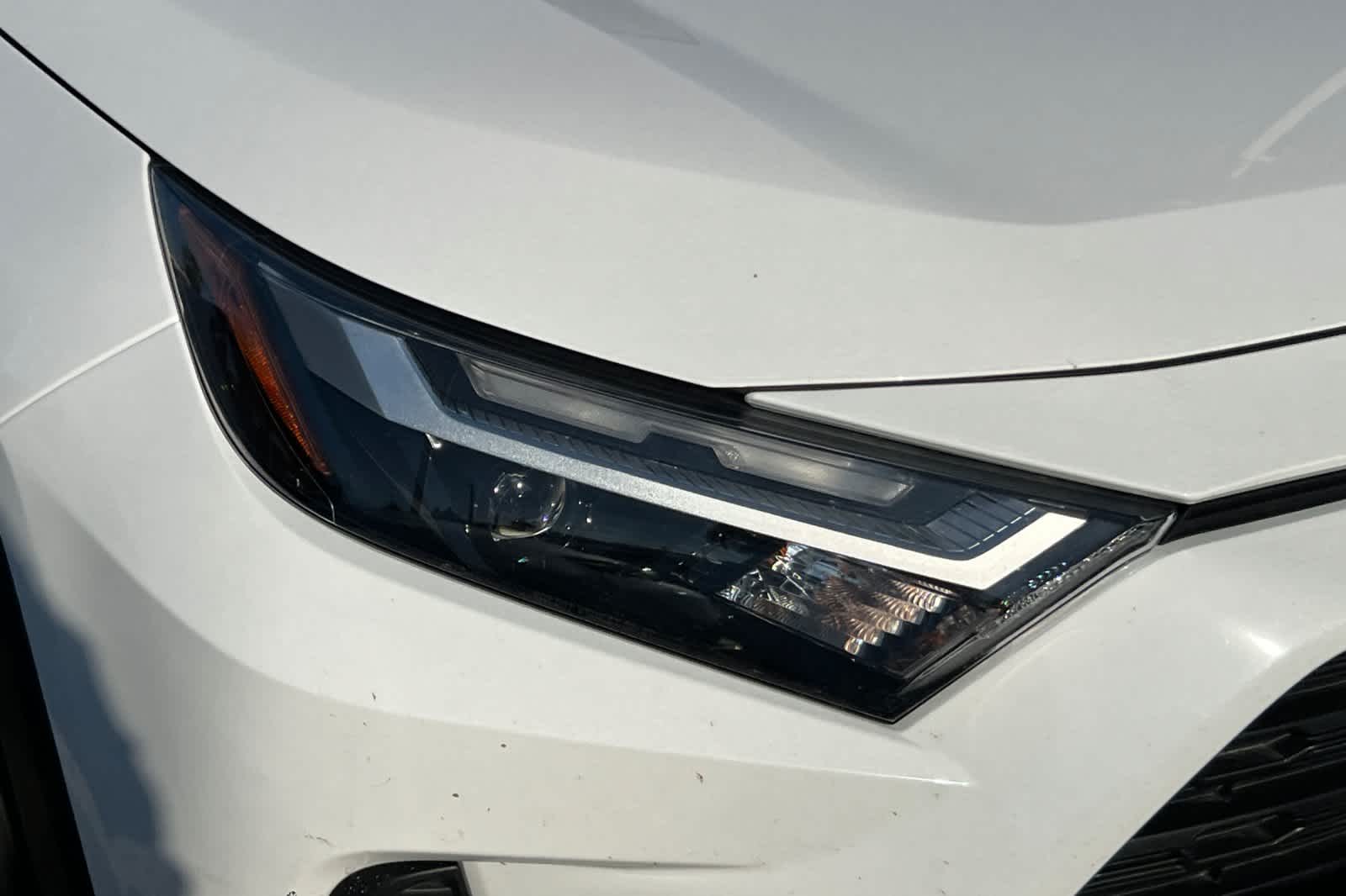 Thumbnail: 2024 Toyota RAV4 - 21