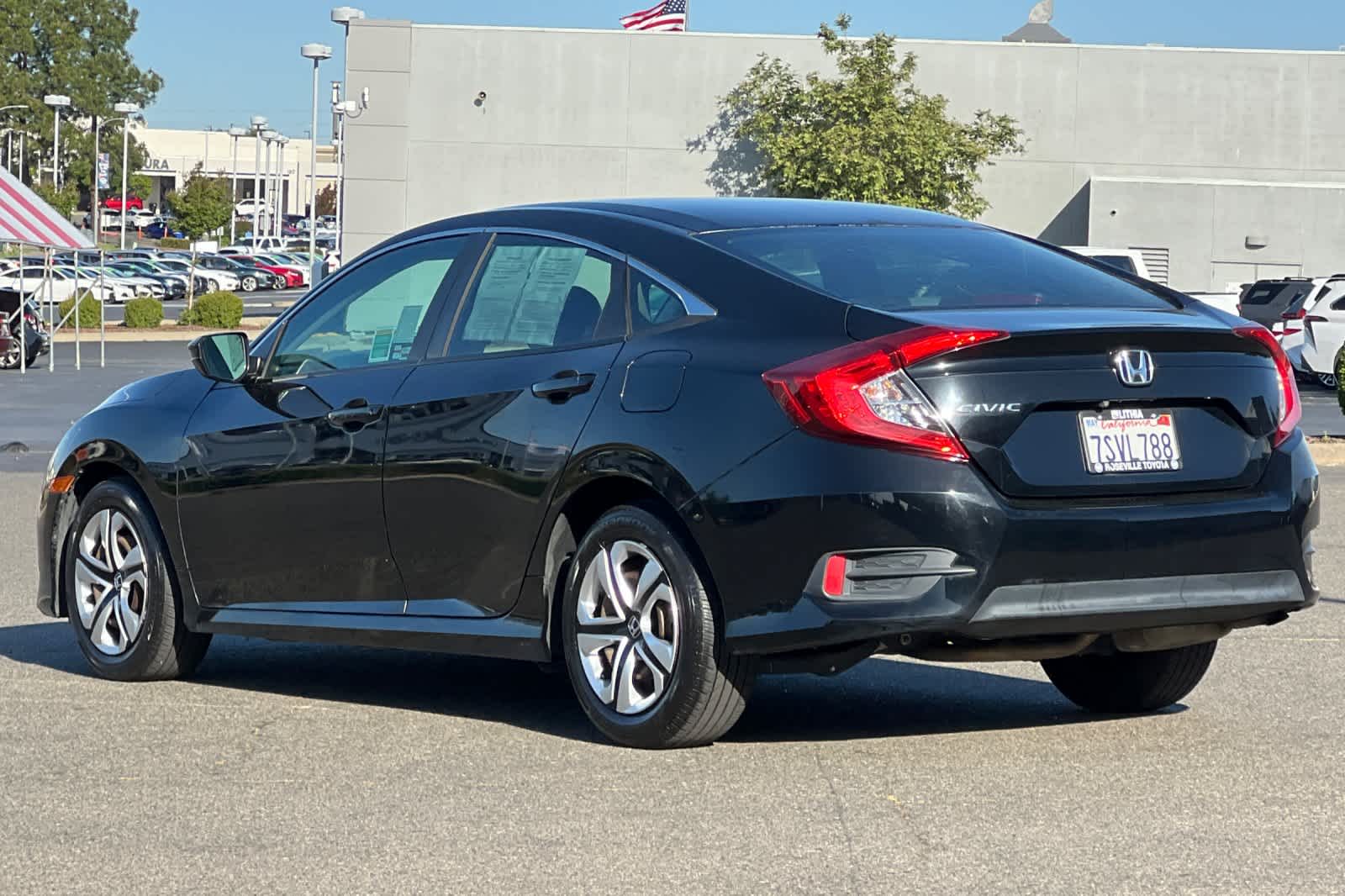 Thumbnail: 2016 Honda Civic - 7
