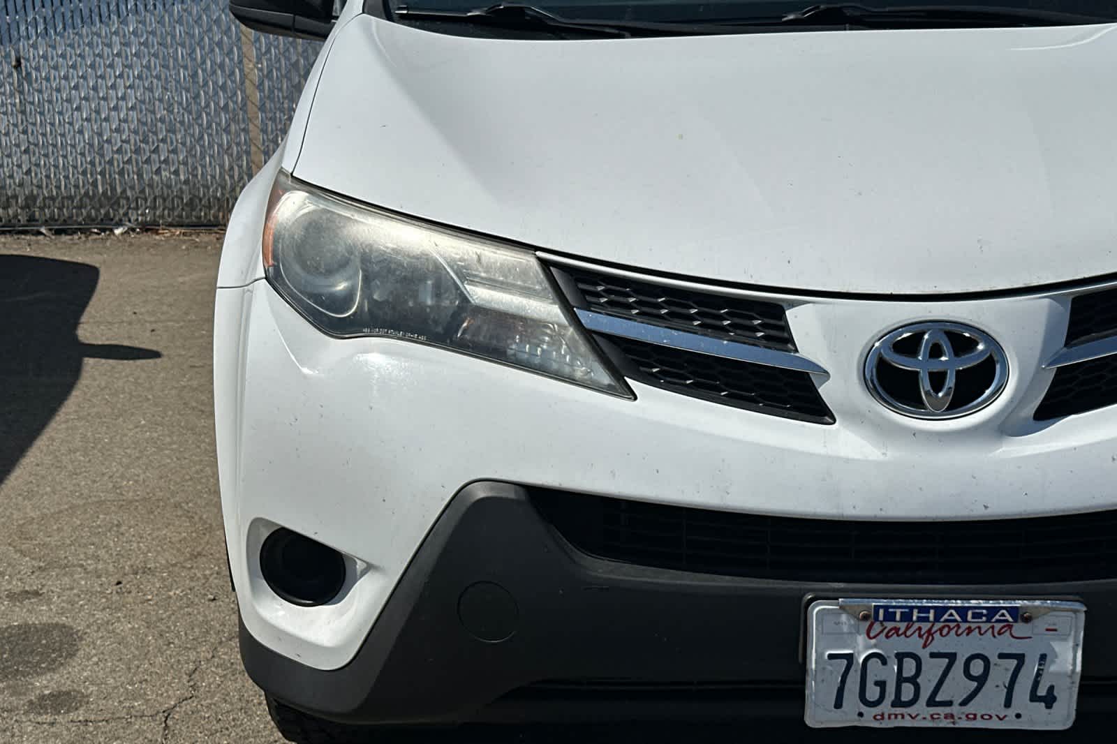 Thumbnail: 2014 Toyota RAV4 - 8