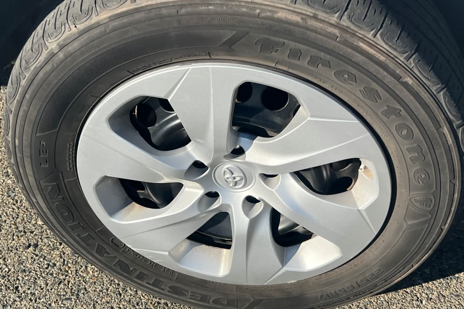 Thumbnail: 2024 Toyota RAV4 - 12