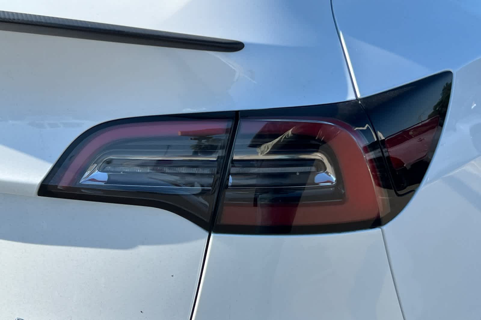 Thumbnail: 2022 Tesla Model Y - 17