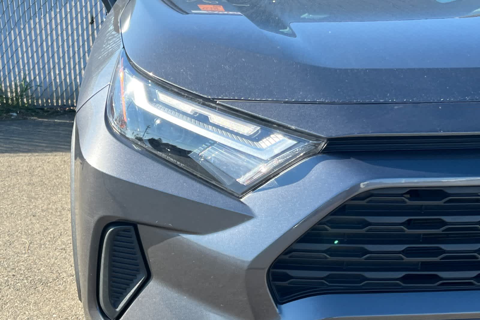 Thumbnail: 2024 Toyota RAV4 - 8