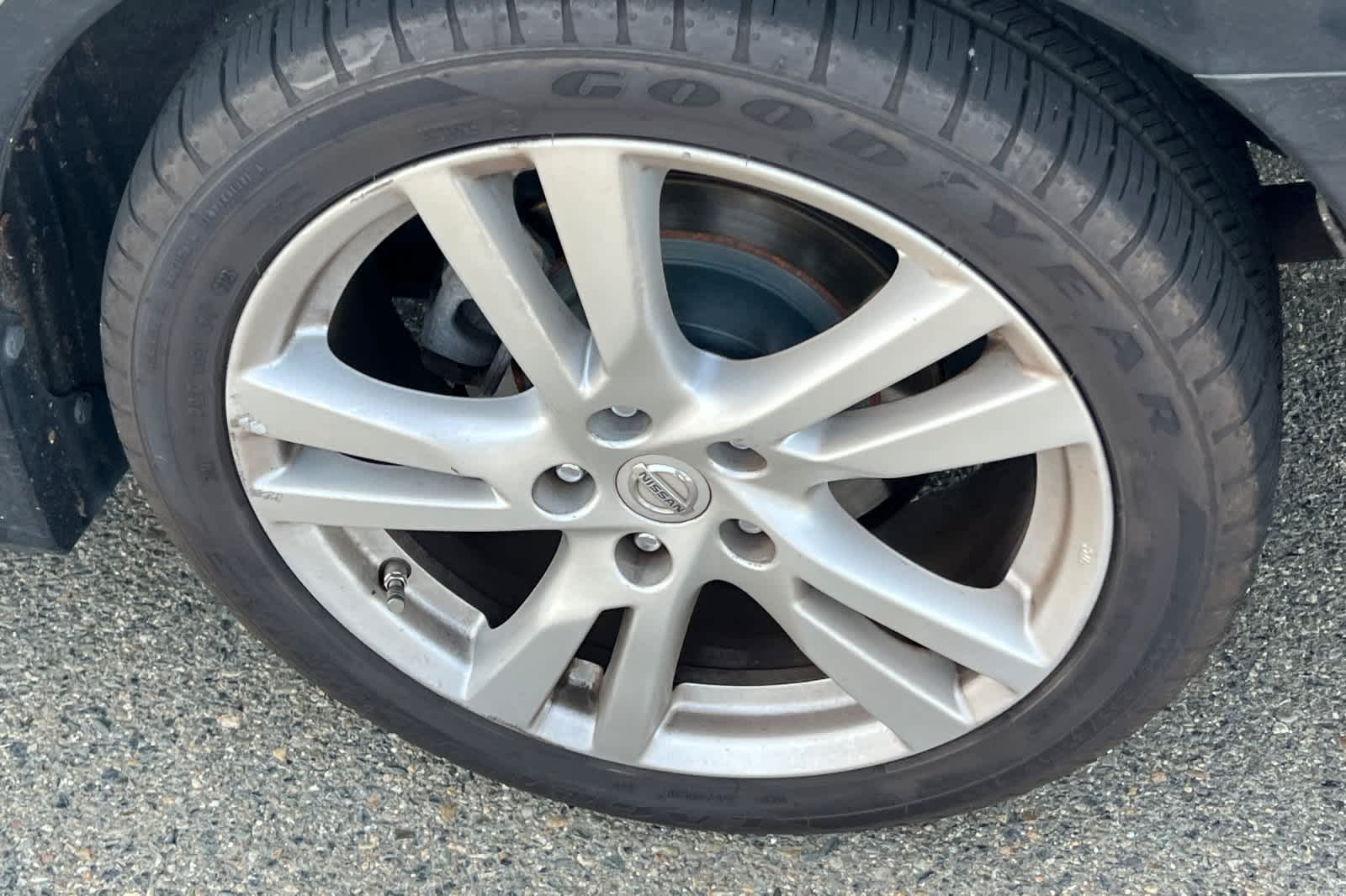 Thumbnail: 2015 Nissan Altima - 18