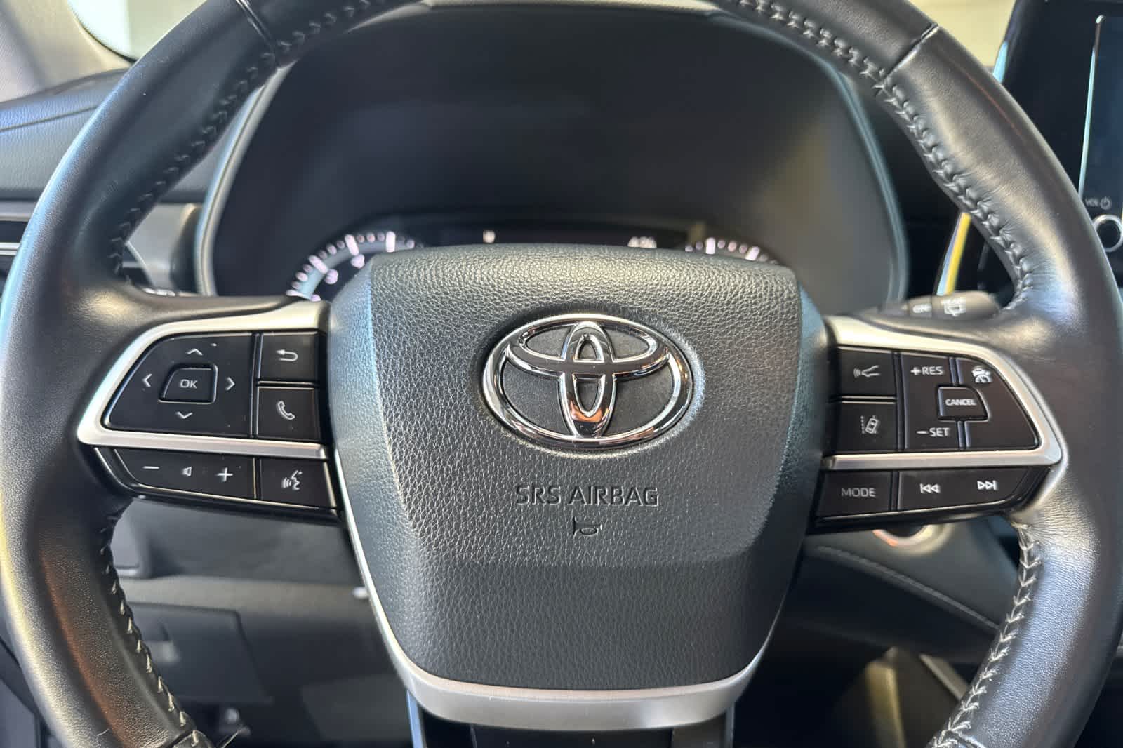 Thumbnail: 2024 Toyota Highlander - 27