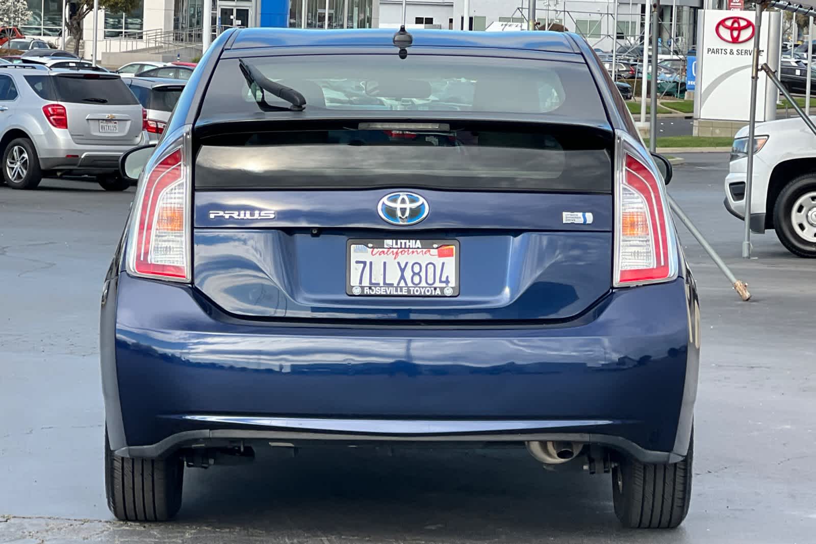 Thumbnail: 2015 Toyota Prius - 8