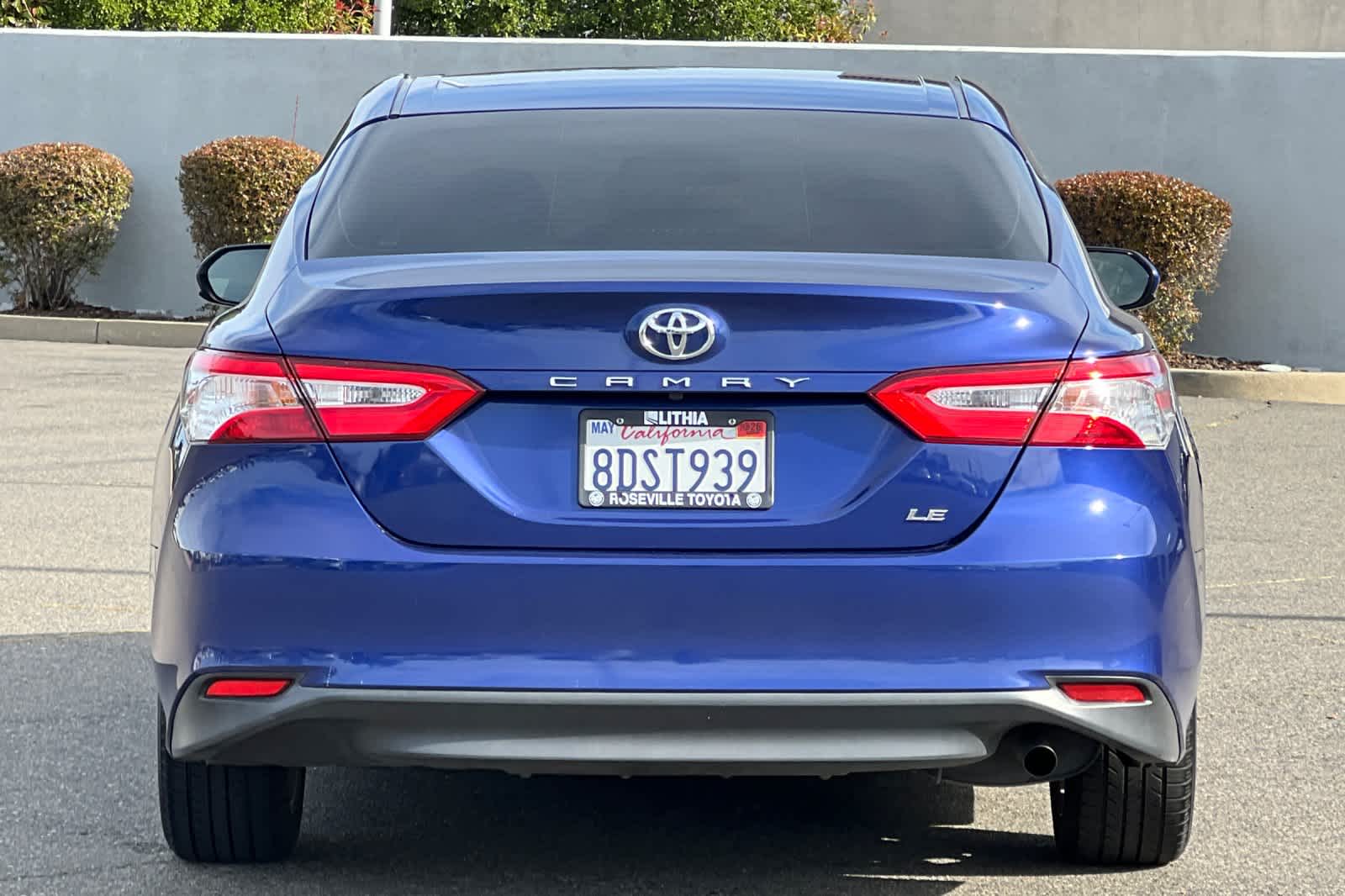 Thumbnail: 2018 Toyota Camry - 8