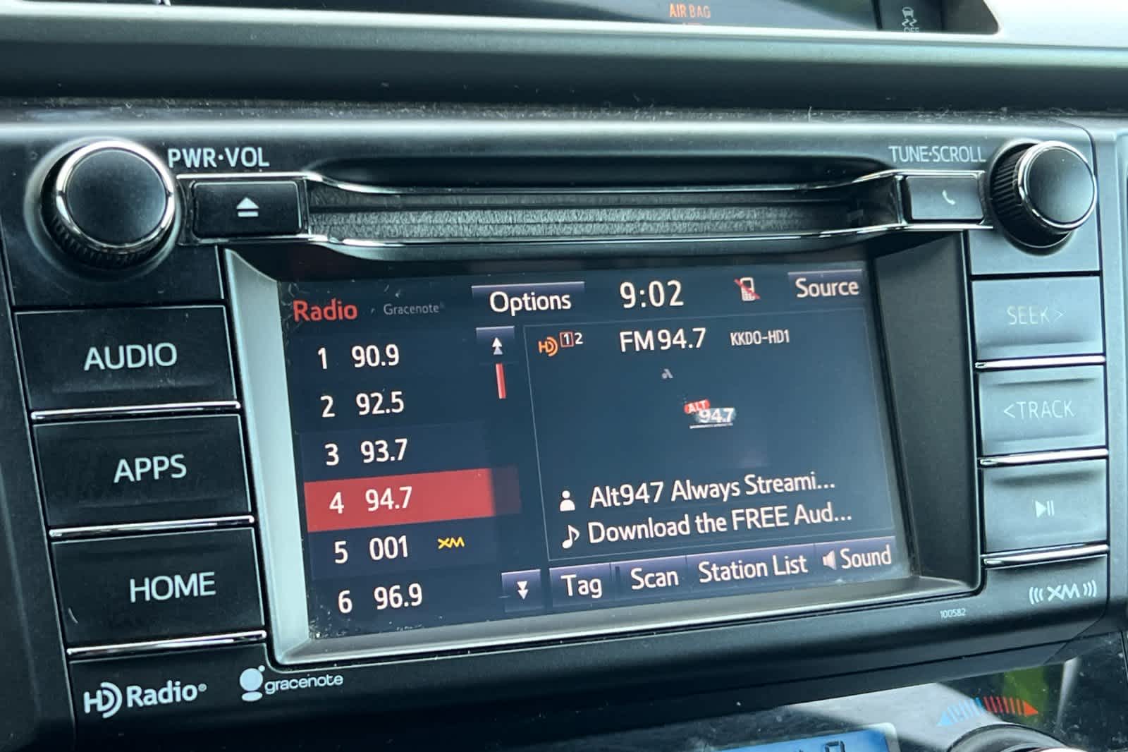 Thumbnail: 2016 Toyota RAV4 - 19