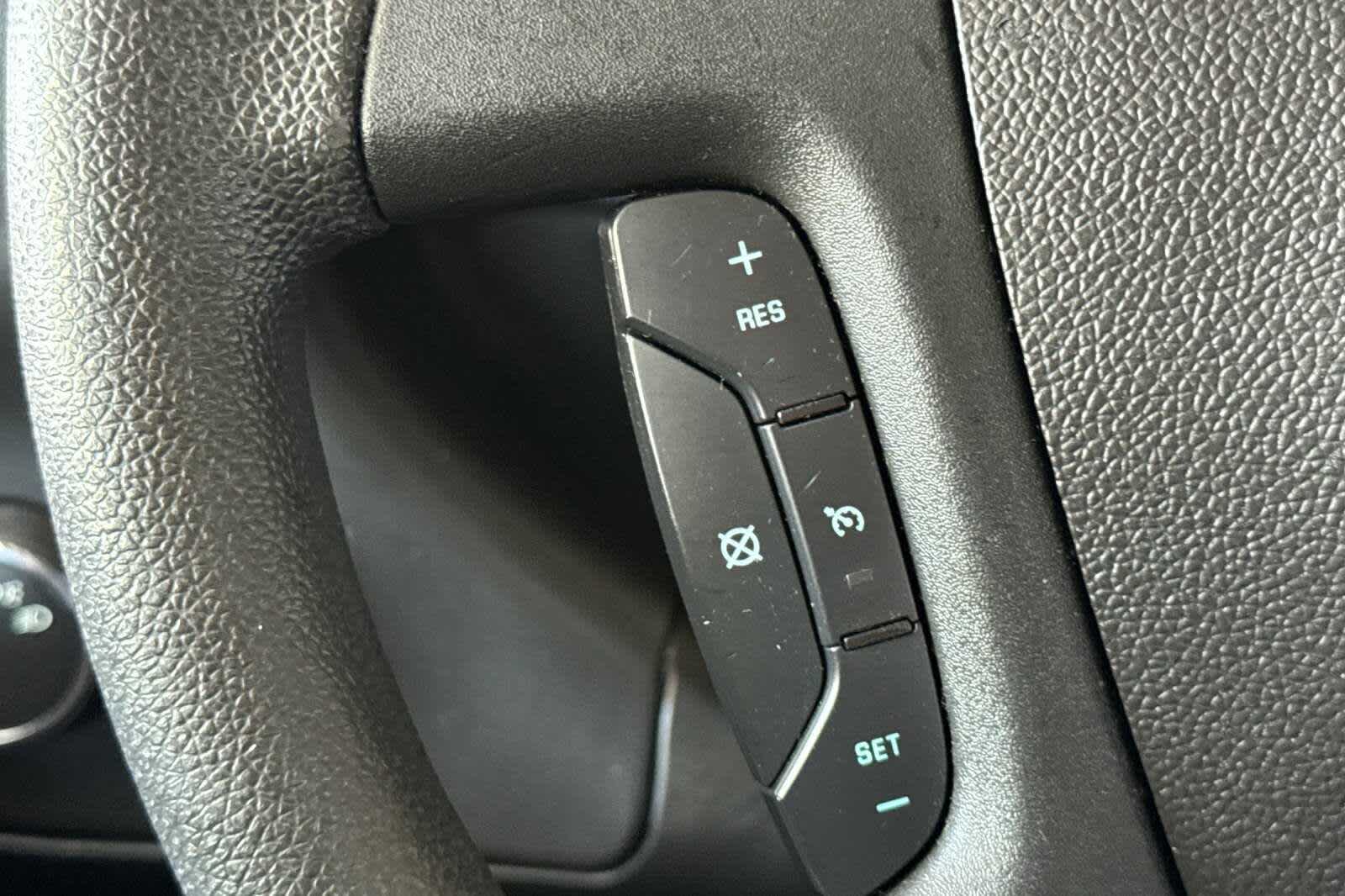 Thumbnail: 2017 Chevrolet Express - 25
