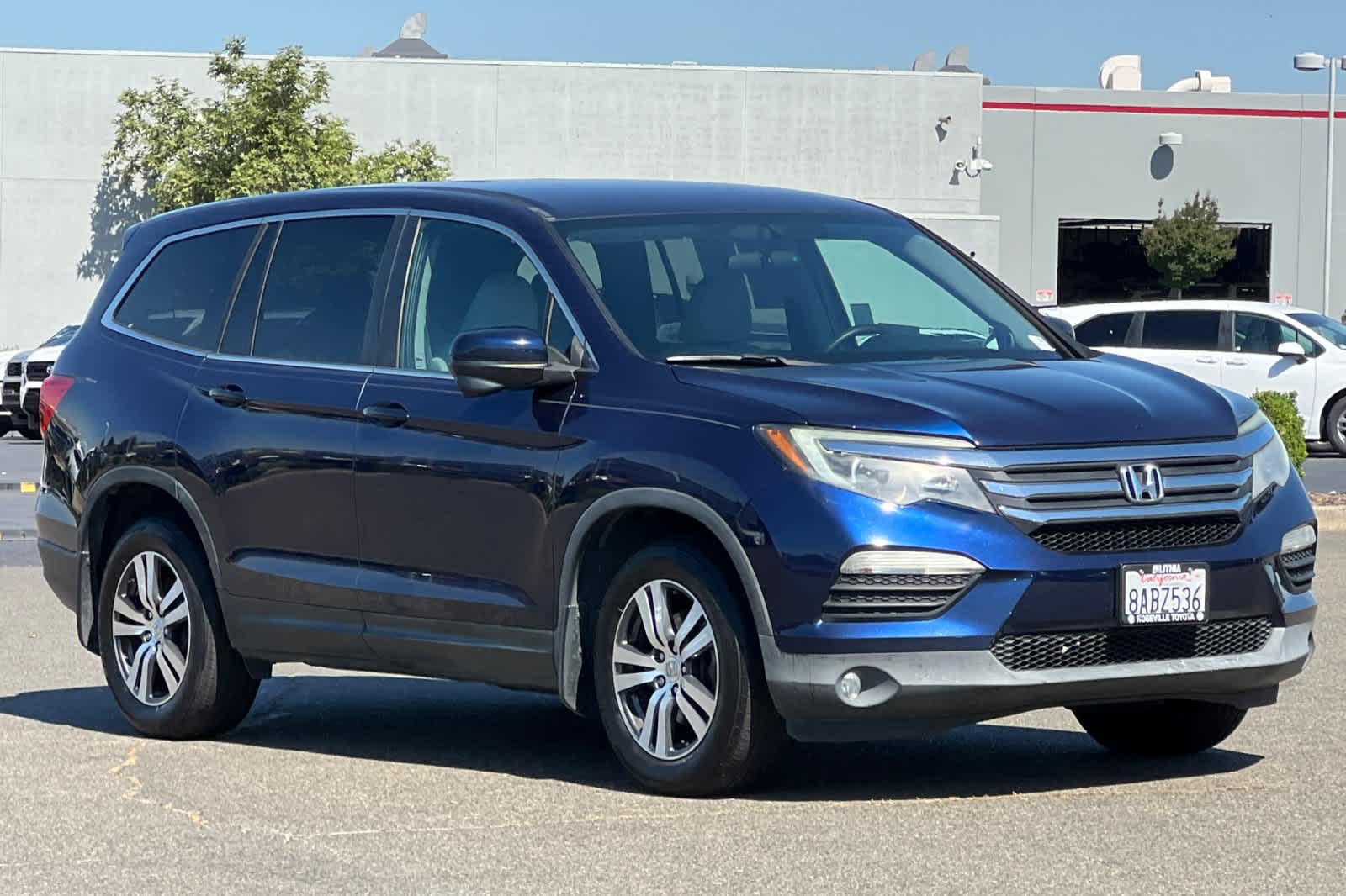 Thumbnail: 2016 Honda Pilot - 5