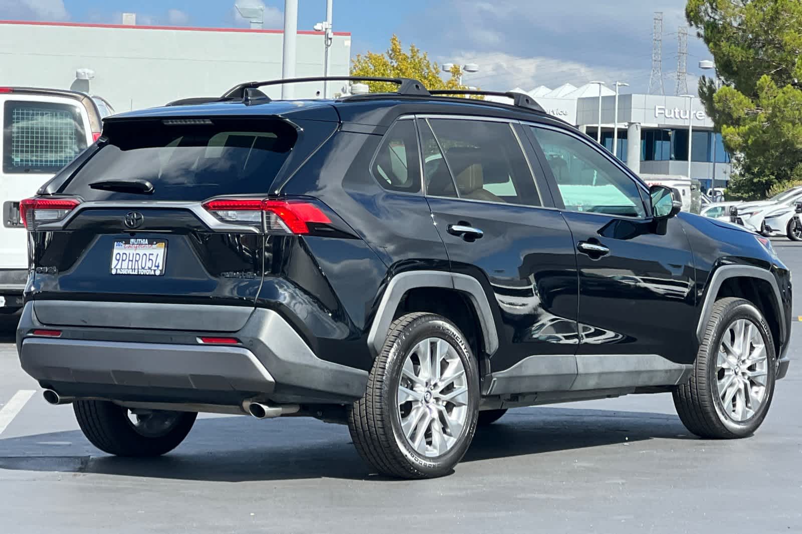 Thumbnail: 2021 Toyota RAV4 - 2