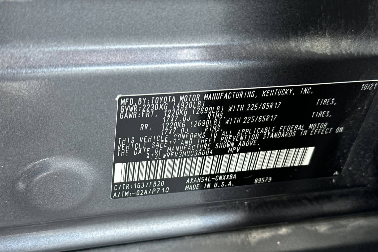 Thumbnail: 2021 Toyota RAV4 - 32