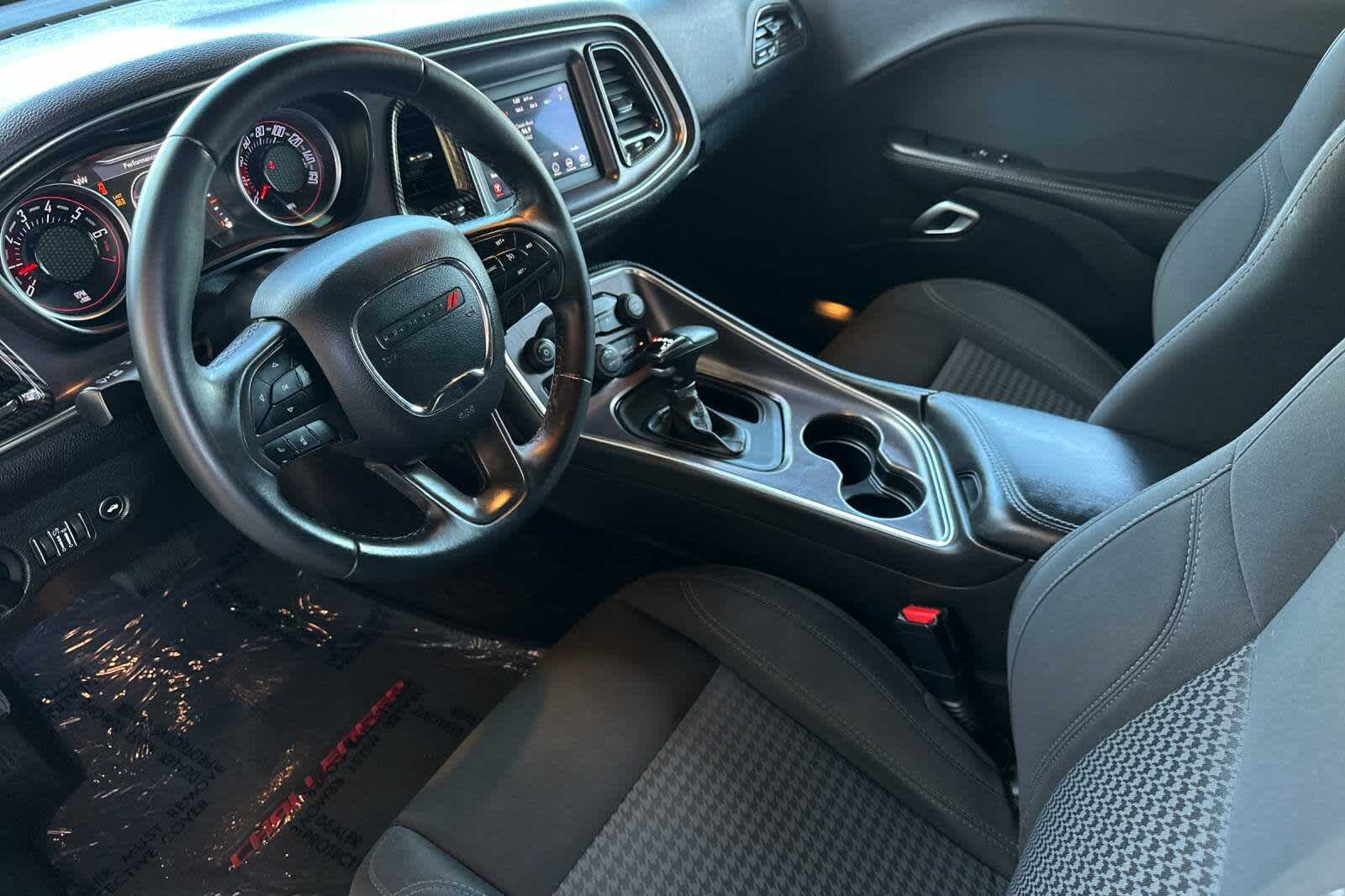 Thumbnail: 2018 Dodge Challenger - 11