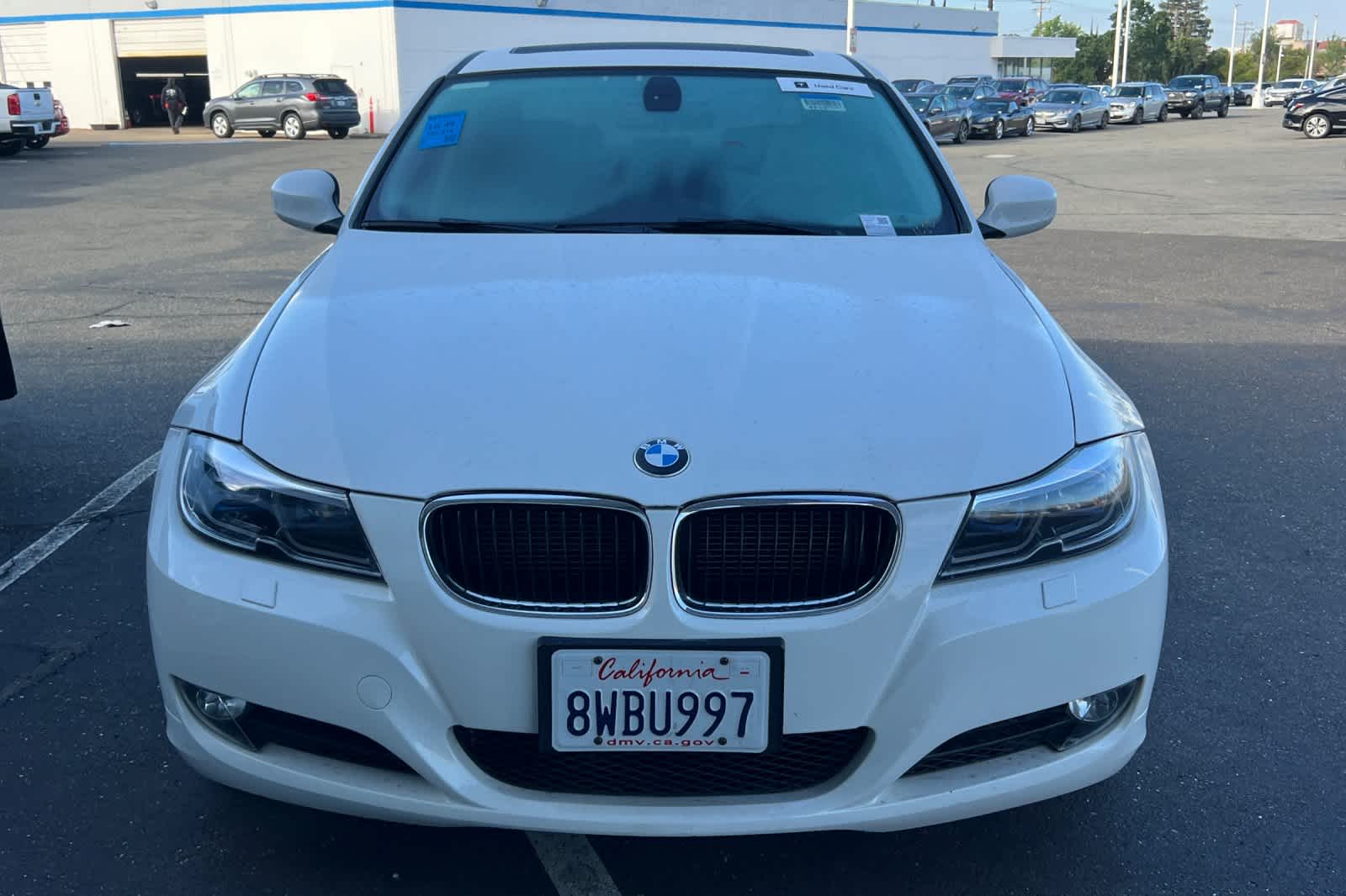 Thumbnail: 2011 BMW 3 Series - 2