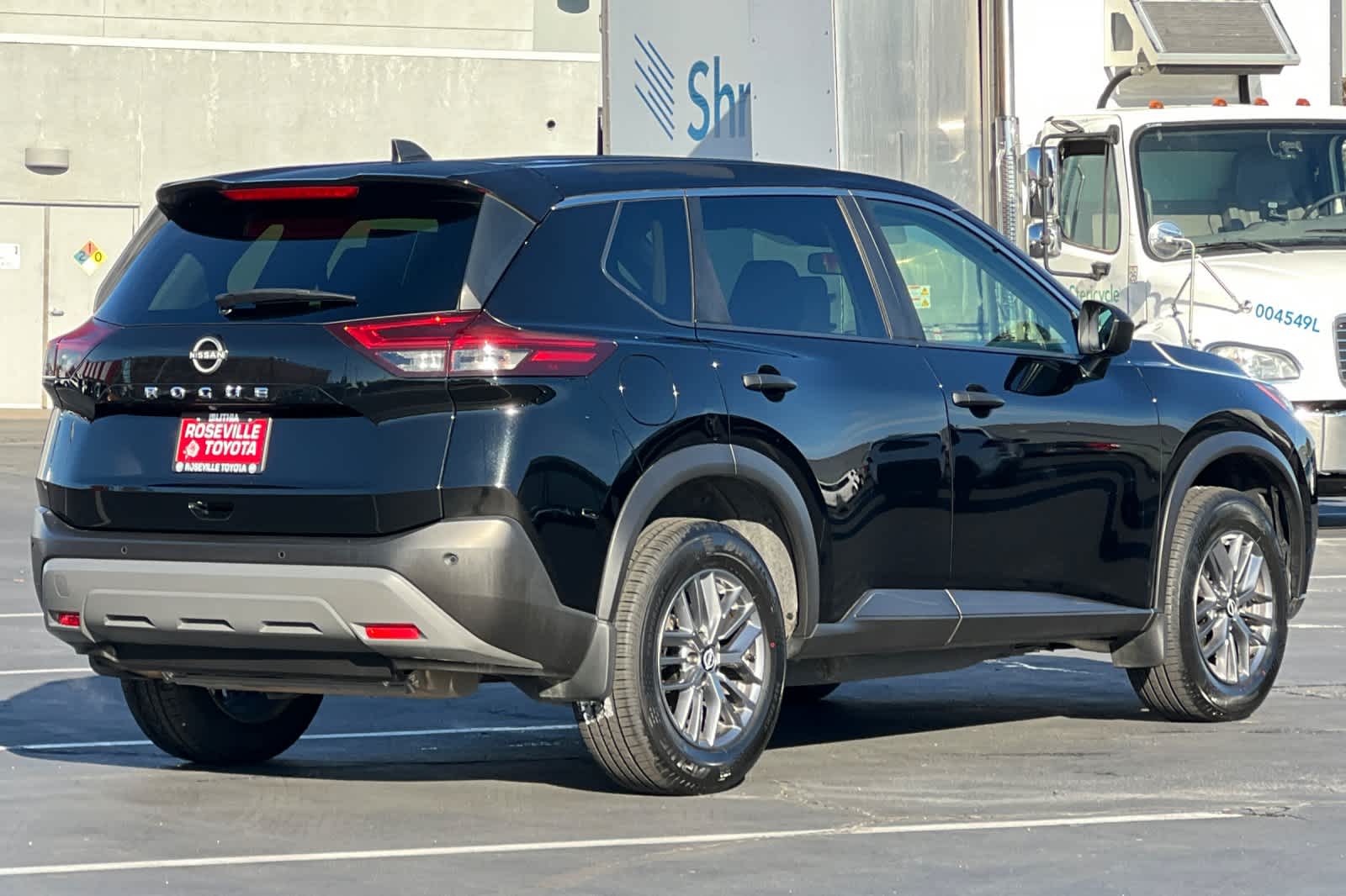 Thumbnail: 2023 Nissan Rogue - 2