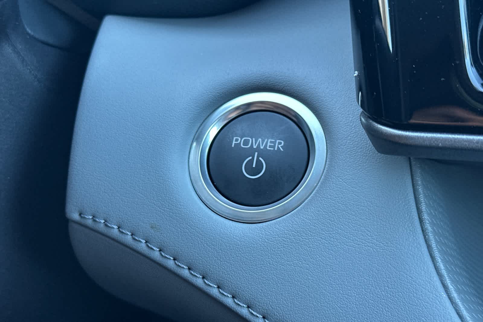 Thumbnail: 2026 Toyota Highlander - 25