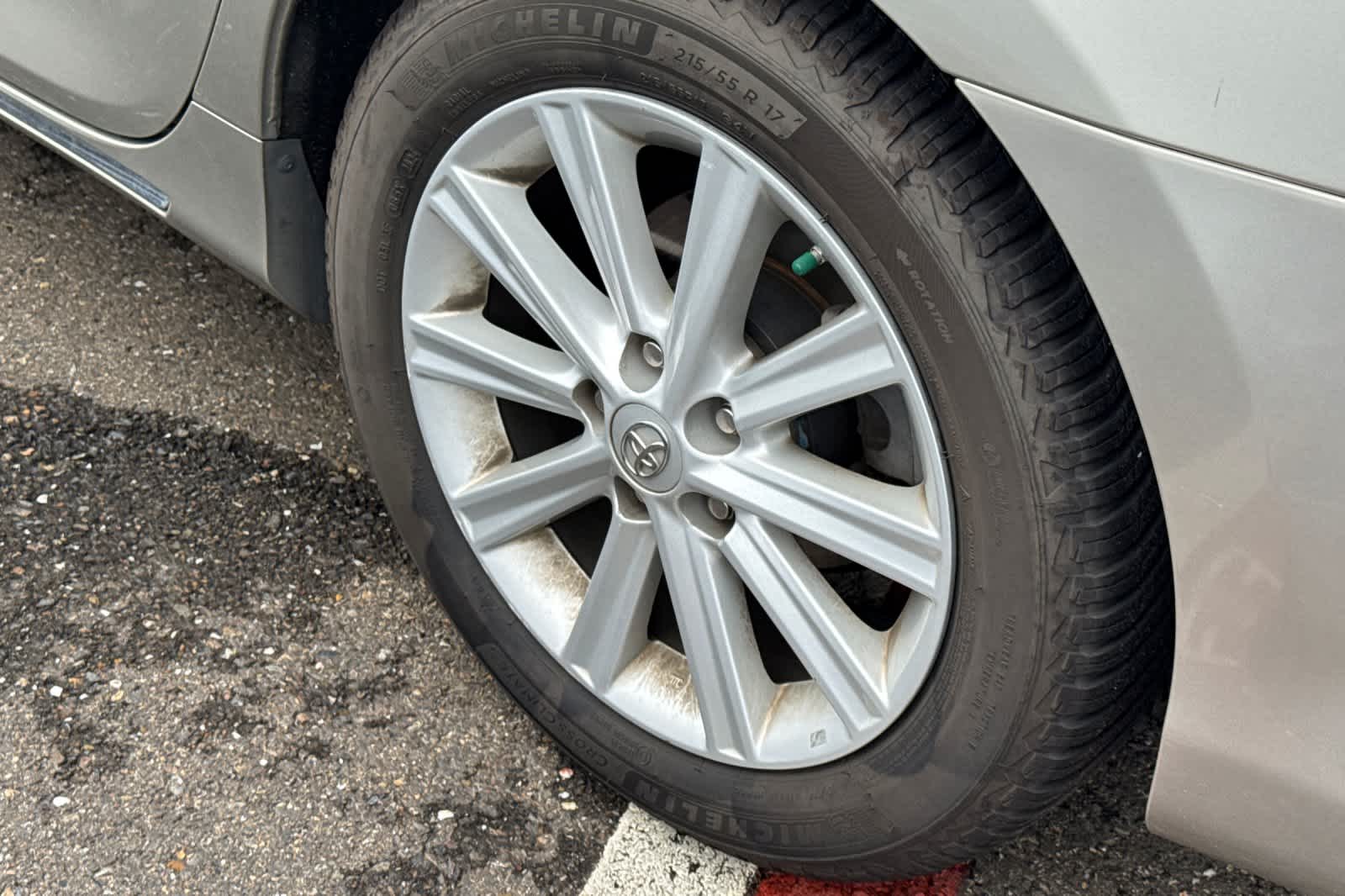 Thumbnail: 2013 Toyota Camry - 18