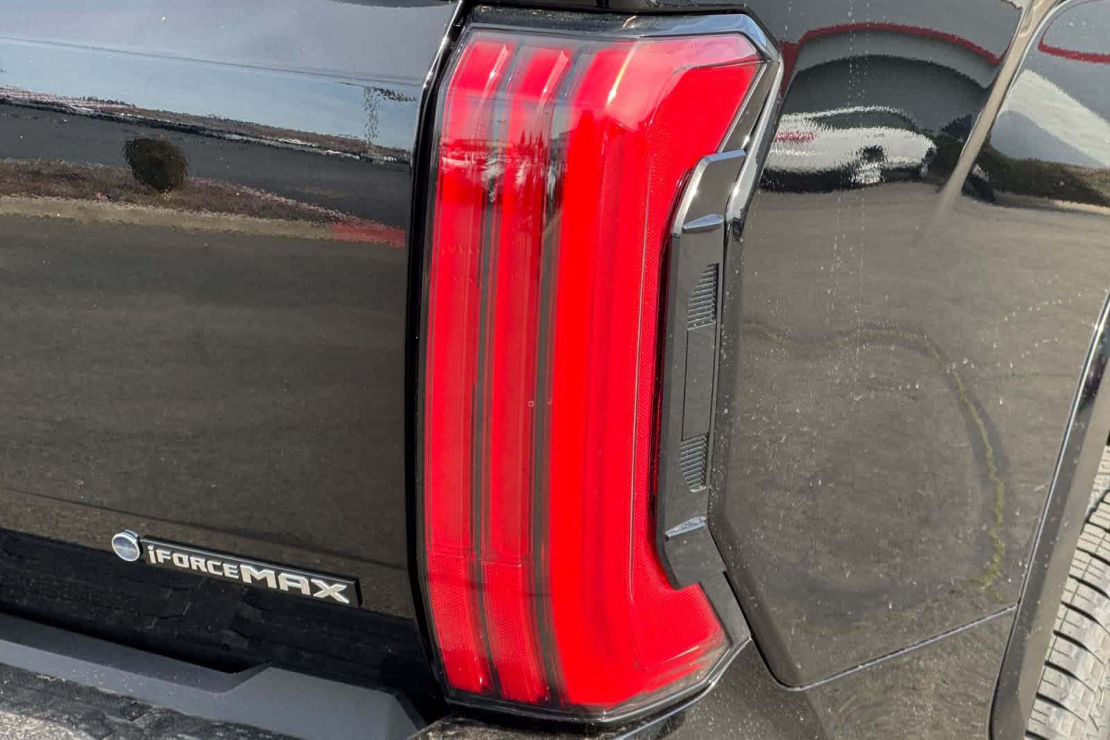 Thumbnail: 2025 Toyota Tundra - 31