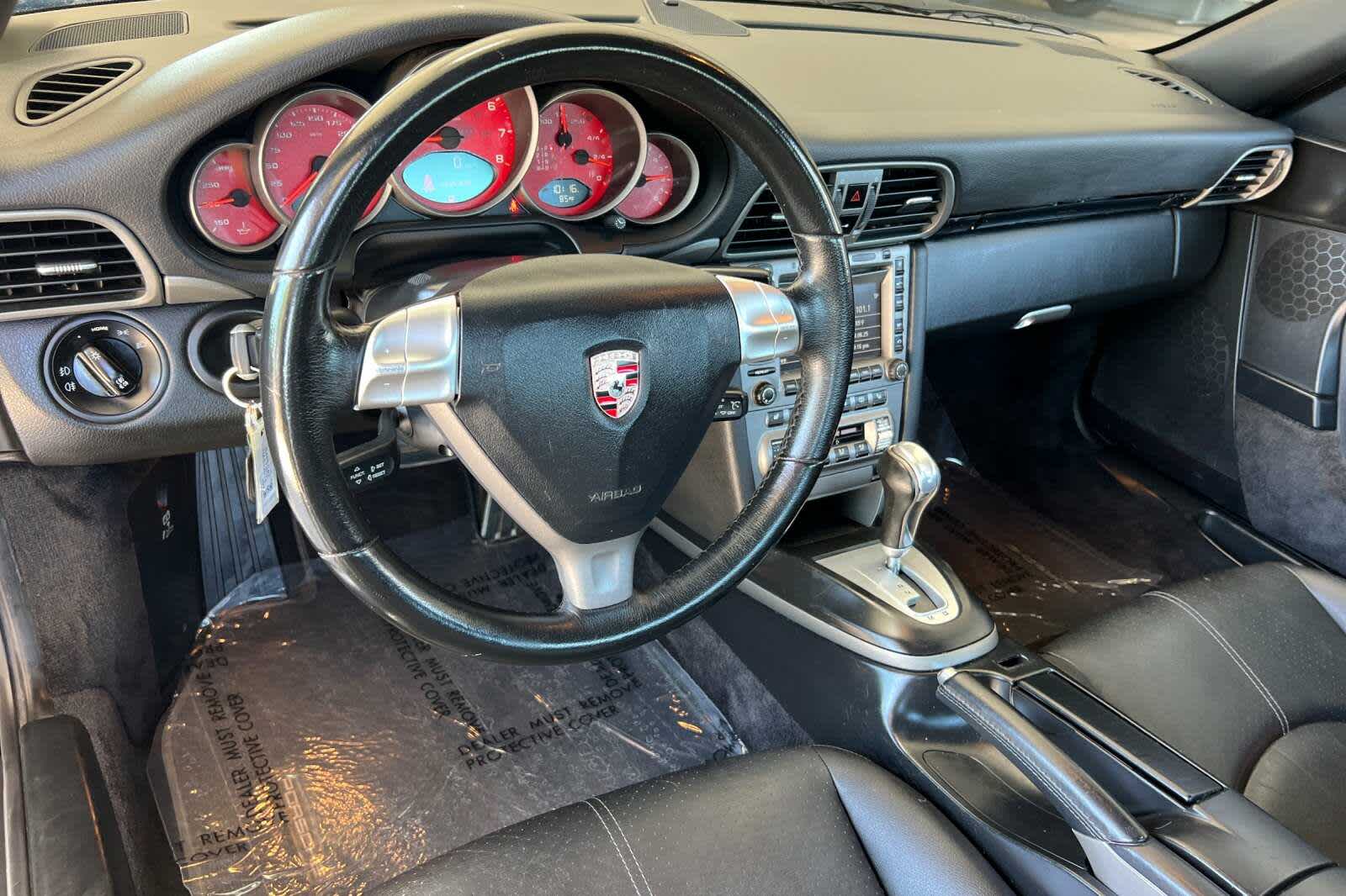 Thumbnail: 2007 Porsche 911 - 14