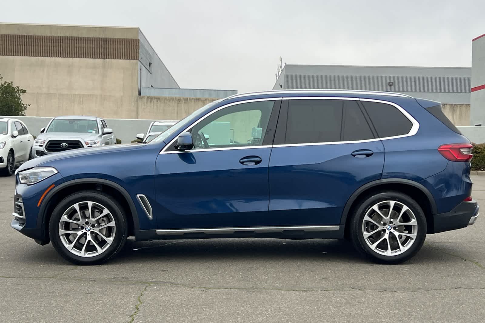 Thumbnail: 2019 BMW X5 - 9