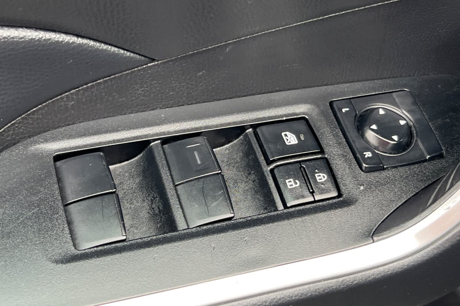 Thumbnail: 2024 Toyota RAV4 - 13