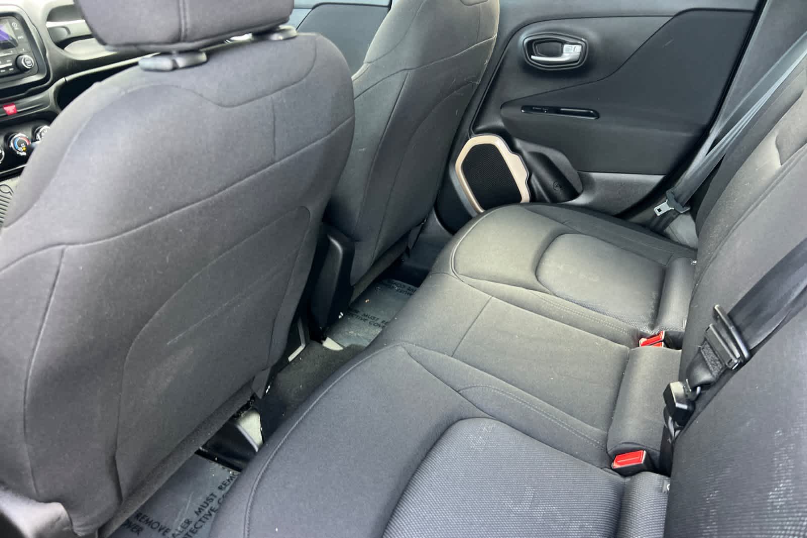 Thumbnail: 2017 Jeep Renegade - 4