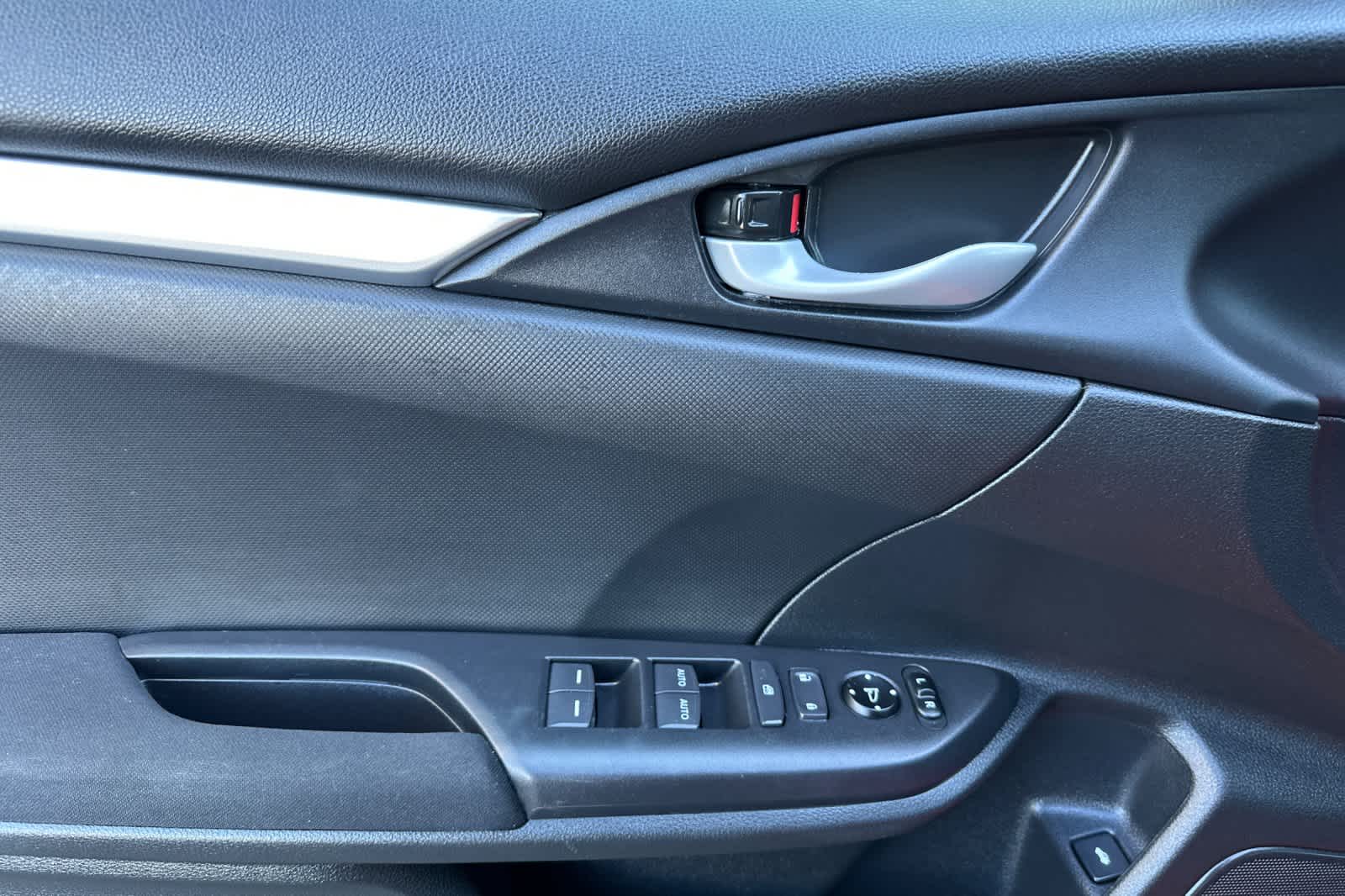 Thumbnail: 2019 Honda Civic - 12
