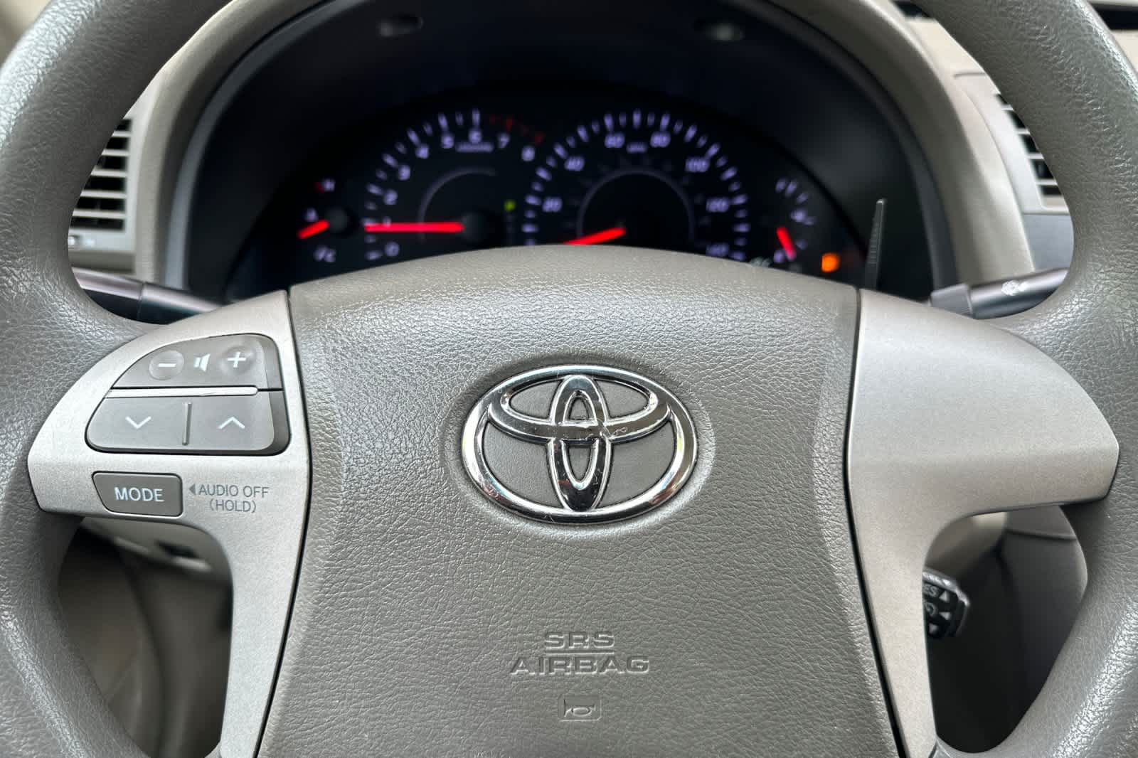 Thumbnail: 2011 Toyota Camry - 22