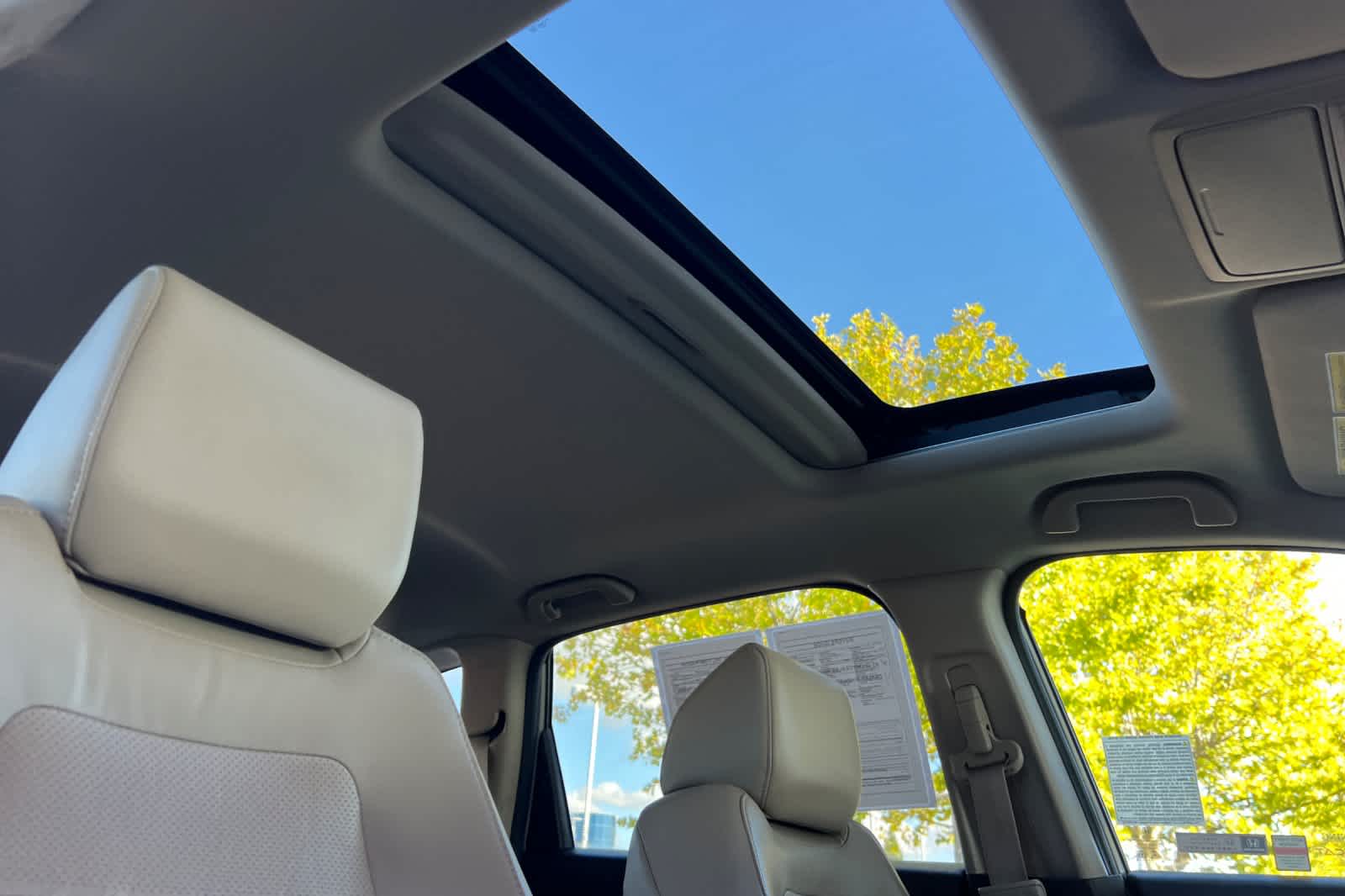 Thumbnail: 2019 Honda CR-V - 18