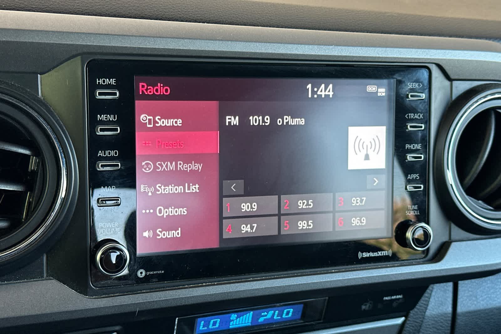 Thumbnail: 2023 Toyota Tacoma - 19