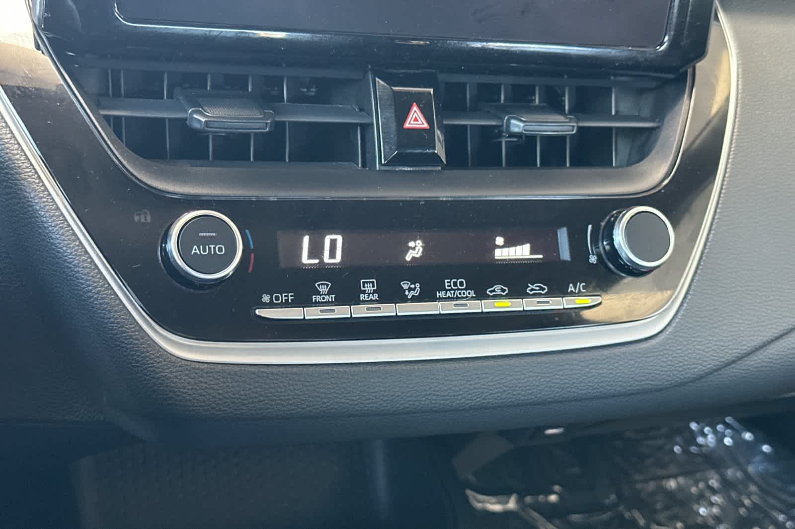 Thumbnail: 2023 Toyota Corolla - 21