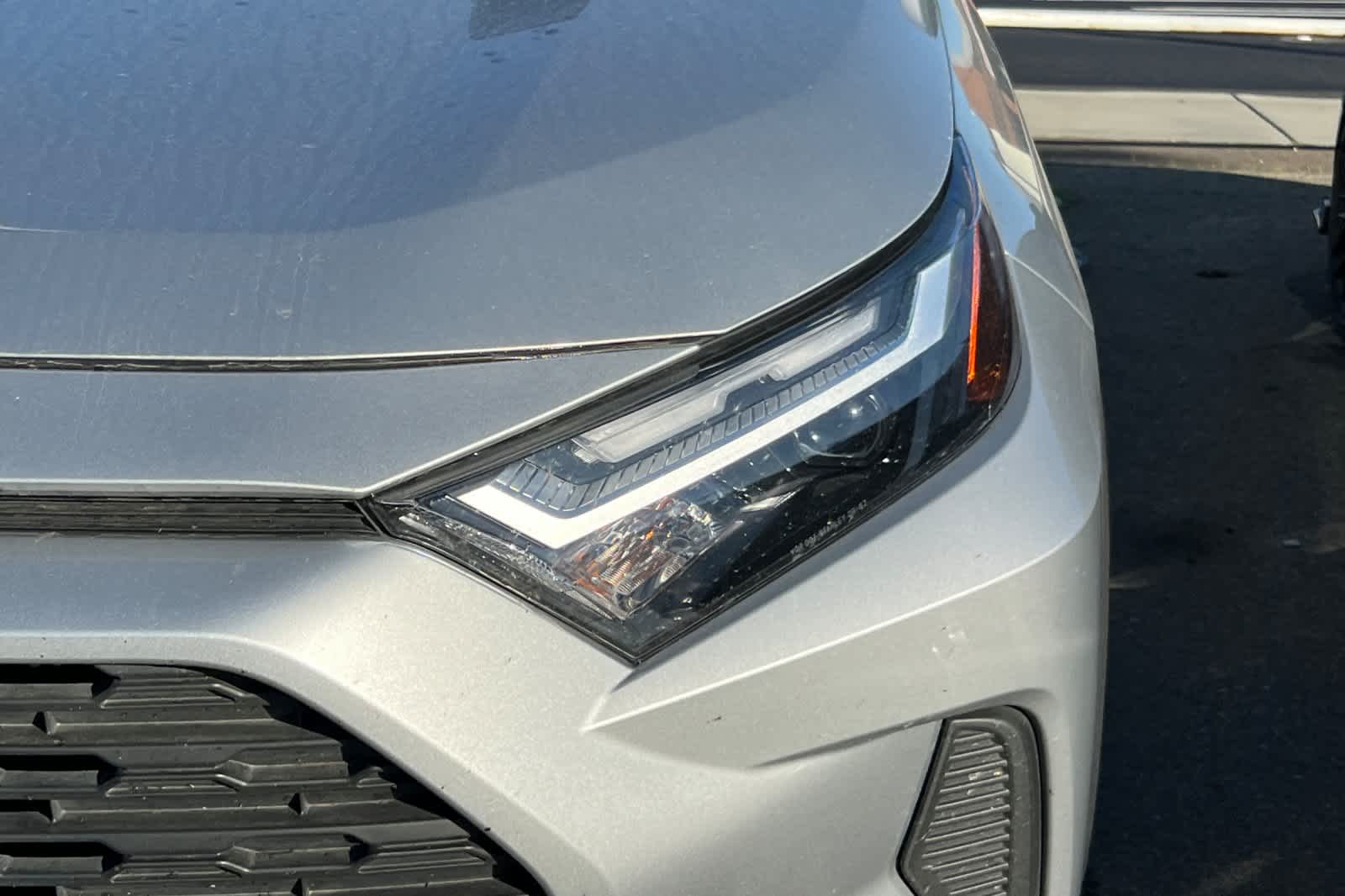 Thumbnail: 2025 Toyota RAV4 - 11