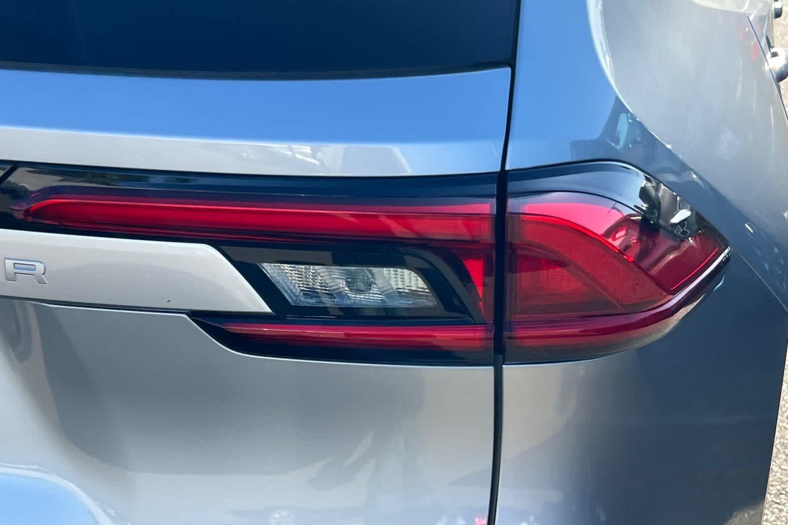 Thumbnail: 2024 Toyota Grand Highlander - 16
