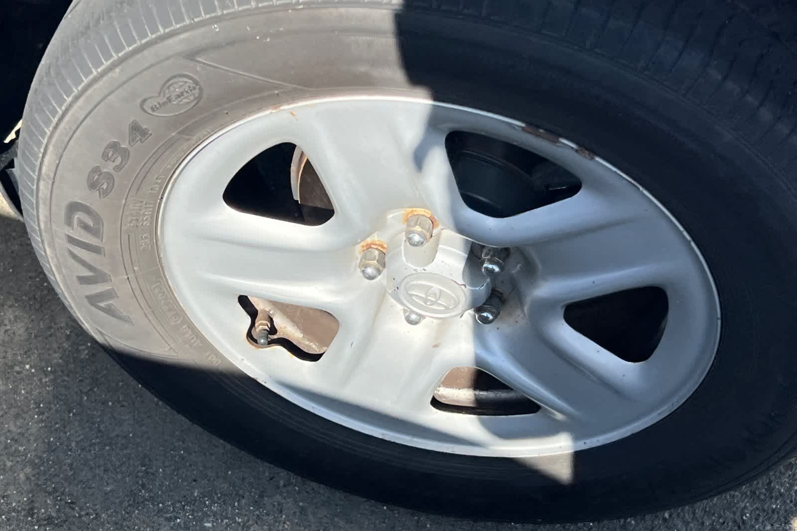 Thumbnail: 2011 Toyota RAV4 - 22