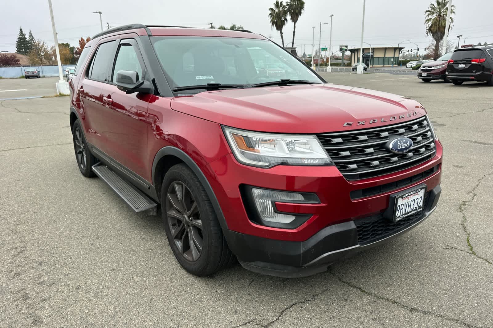 Thumbnail: 2017 Ford Explorer - 3