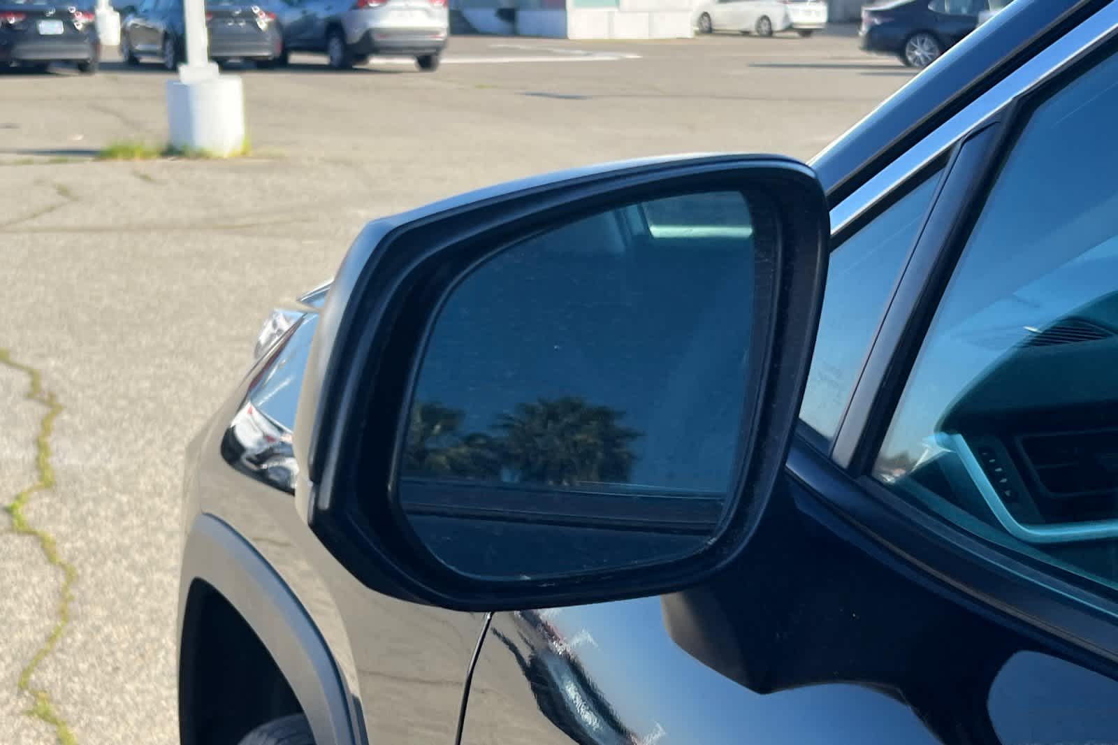 Thumbnail: 2024 Toyota RAV4 - 19