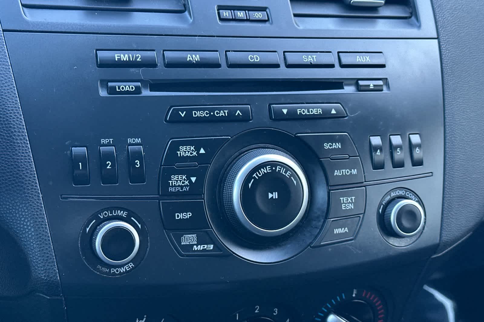 Thumbnail: 2012 Mazda Mazda3 - 18