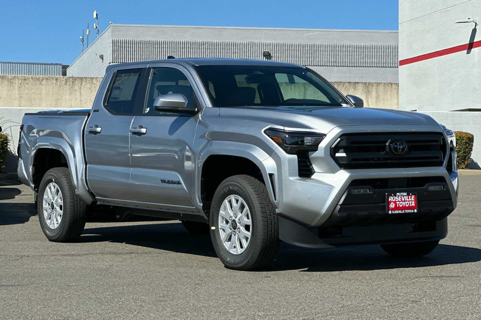 Thumbnail: 2025 Toyota Tacoma - 9