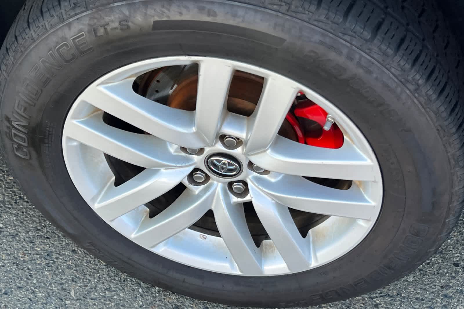 Thumbnail: 2016 Toyota Highlander - 9