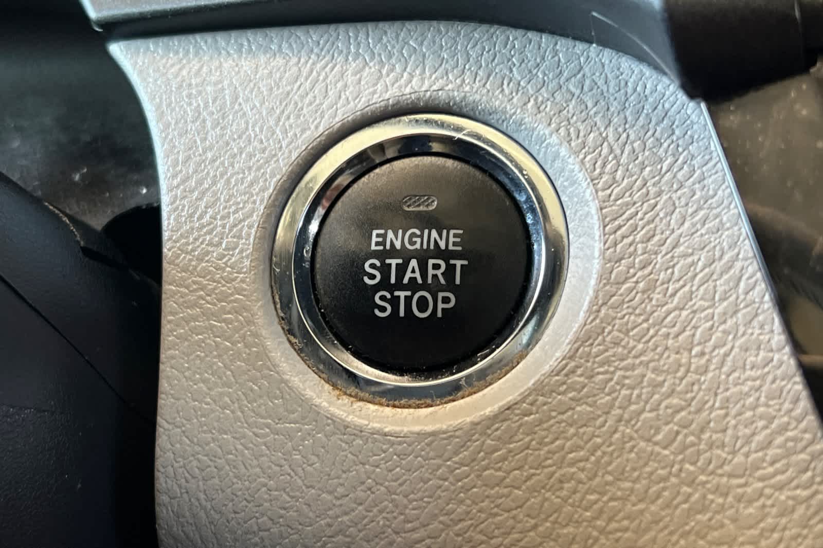 Thumbnail: 2020 Toyota Sienna - 26