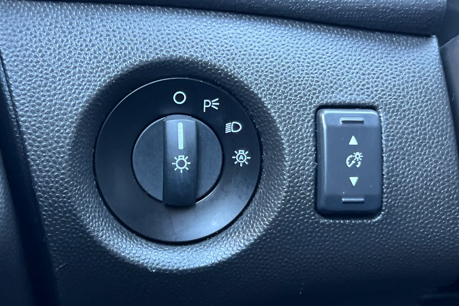 Thumbnail: 2019 Ford Fiesta - 28