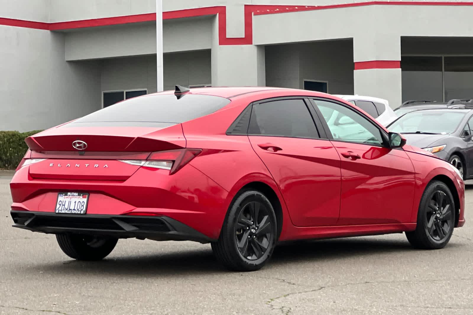 Thumbnail: 2021 Hyundai Elantra - 2