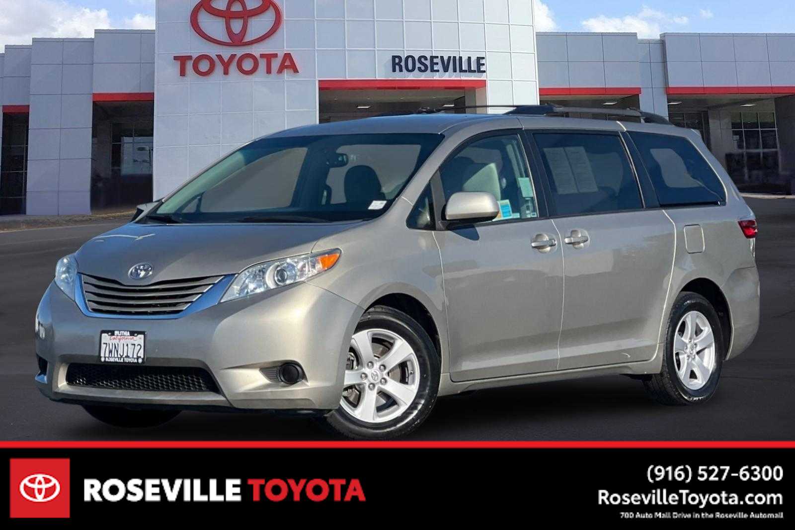 2017 Toyota Sienna LE -
                  Roseville, CA