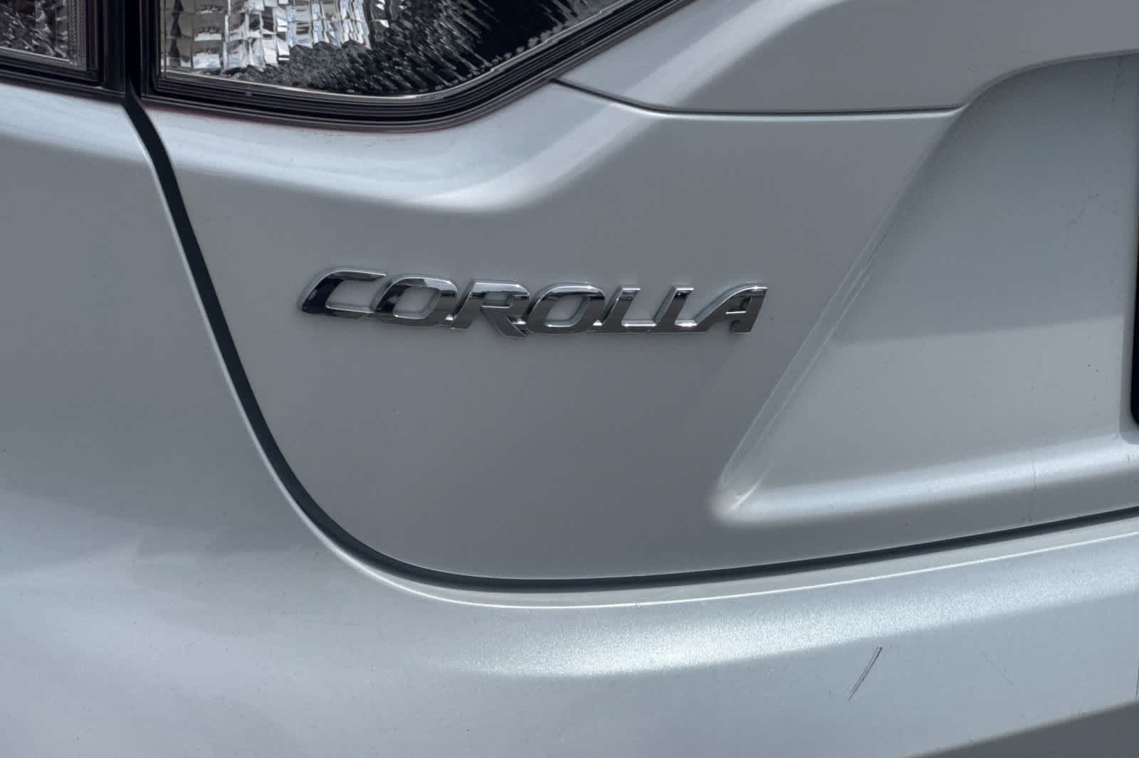 Thumbnail: 2023 Toyota Corolla - 31